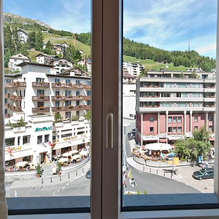 Hotel Schweizerhof Санкт-Мориц Экстерьер фото