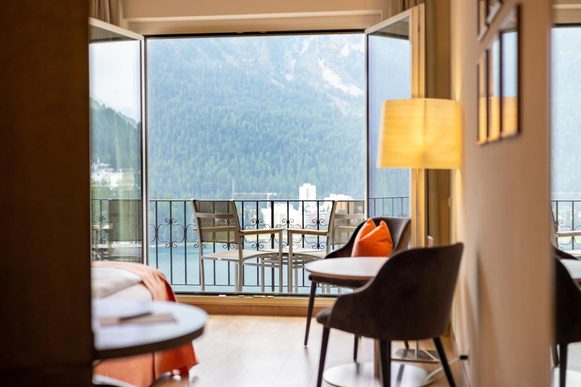 Hotel Schweizerhof Санкт-Мориц Экстерьер фото