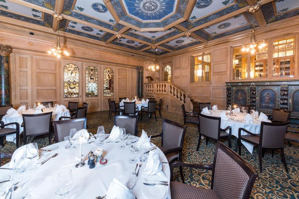 Hotel Schweizerhof Санкт-Мориц Экстерьер фото